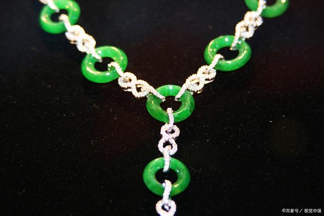 宝华洲社区妇联:开展“观看《家庭教育圆桌会》视频”活动:DB真人旗舰·(中国集团)(图2) 中国·DB真人旗舰(集团)