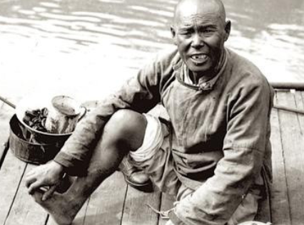 新安江街道学习贯彻十八大精神‘DB真人旗舰·(中国)集团’(图3) 中国·DB真人旗舰(集团)