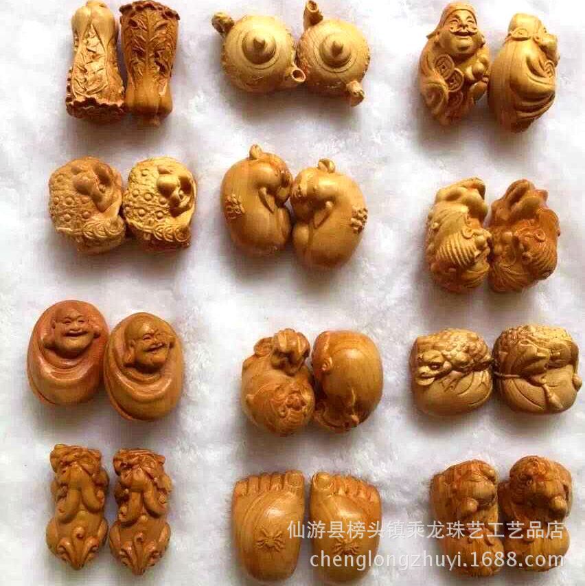 中国·DB真人旗舰(集团)_新疆库尔勒孔雀河越冬野生天鹅达百只 创历史同期新高(图1) 中国·DB真人旗舰(集团)