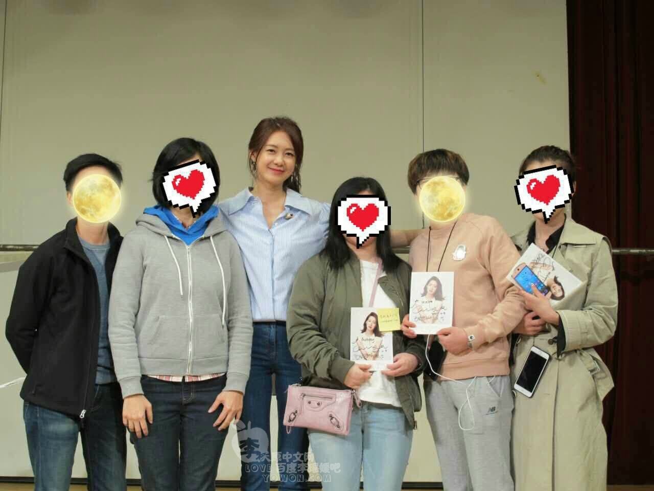 【DB真人旗舰·(中国)集团】梅花社区:探望困难老党员 春节前夕送温暖(图3) DB真人旗舰·(中国集团)